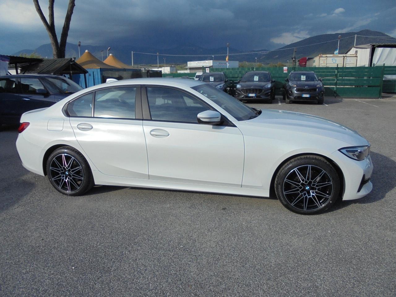 Bmw 320 320d 48V Business Advantage