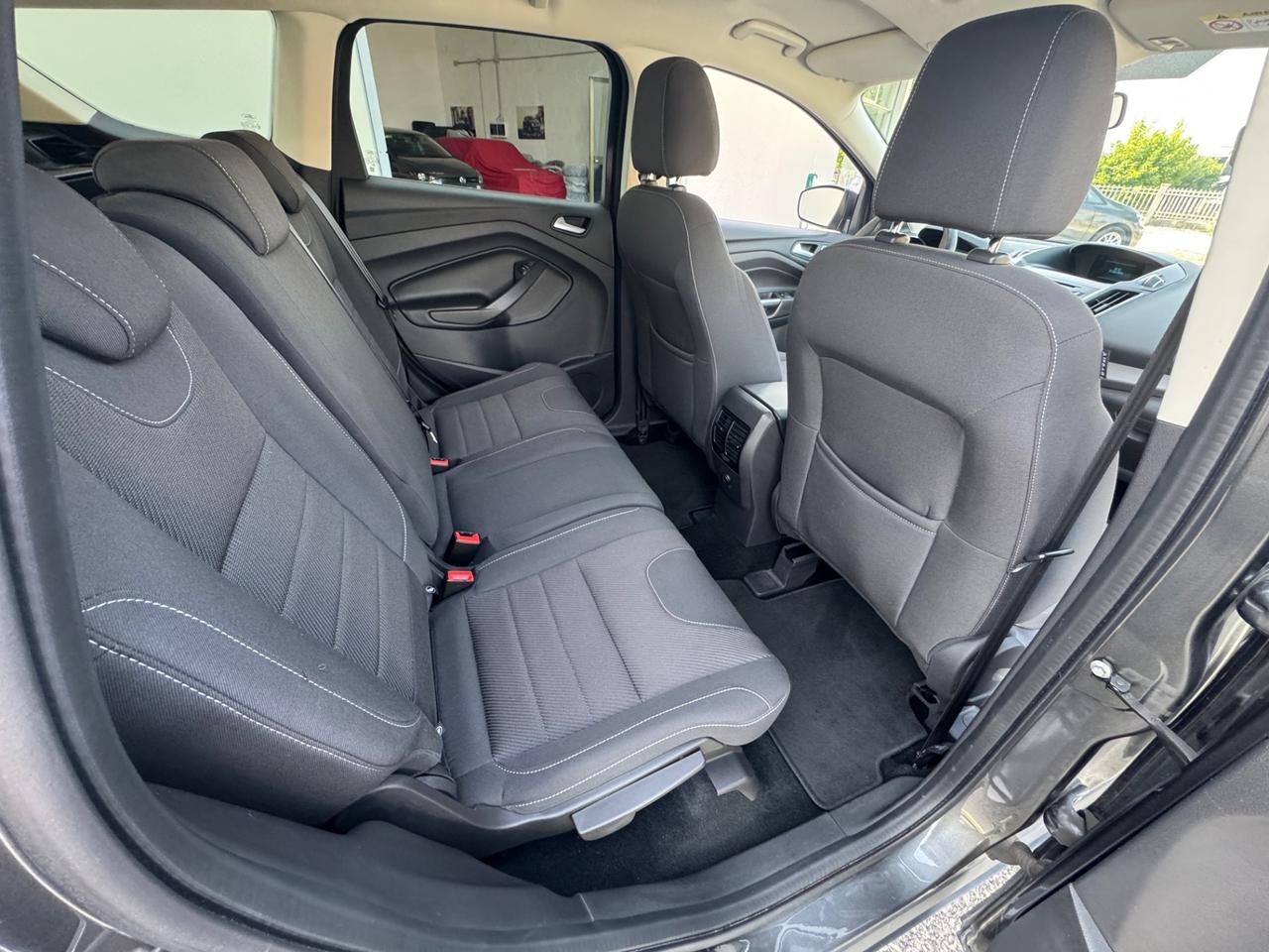 Ford Kuga 2.0 TDCI 115 CV 2WD Titanium