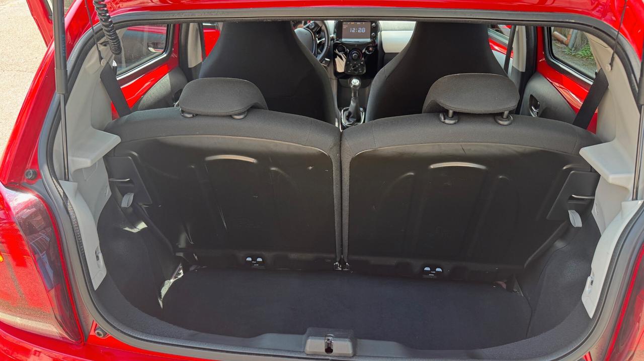 Peugeot 108 PureTech 82 5 porte Allure