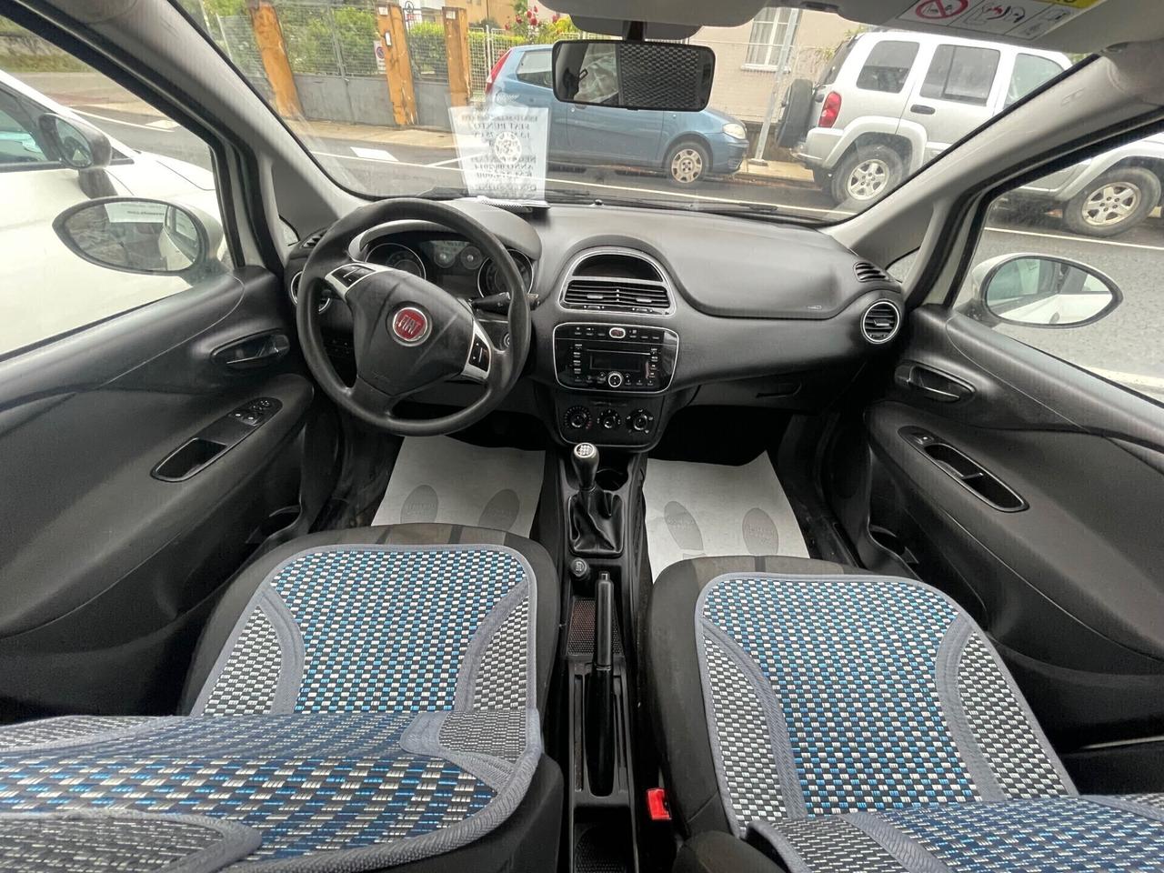 Fiat Punto 1.3 MJT II 75 CV 5 porte Street