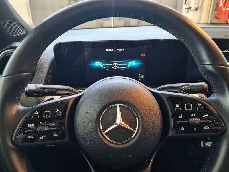 Mercedes-Benz GLB GLB 200 d Automatic Business