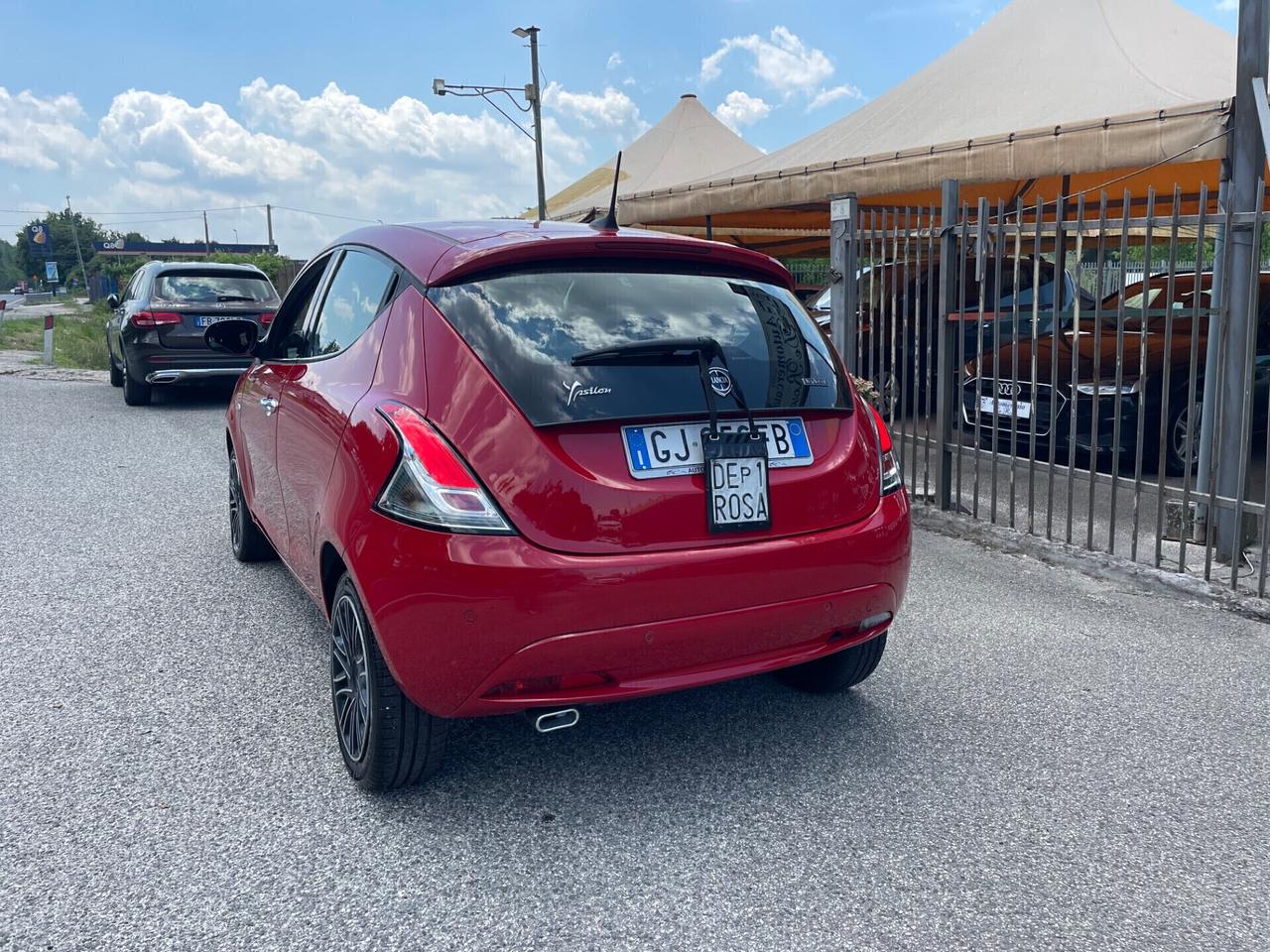 Lancia Ypsilon 1.0 FireFly 5 porte S&S Hybrid Ecochic Gold