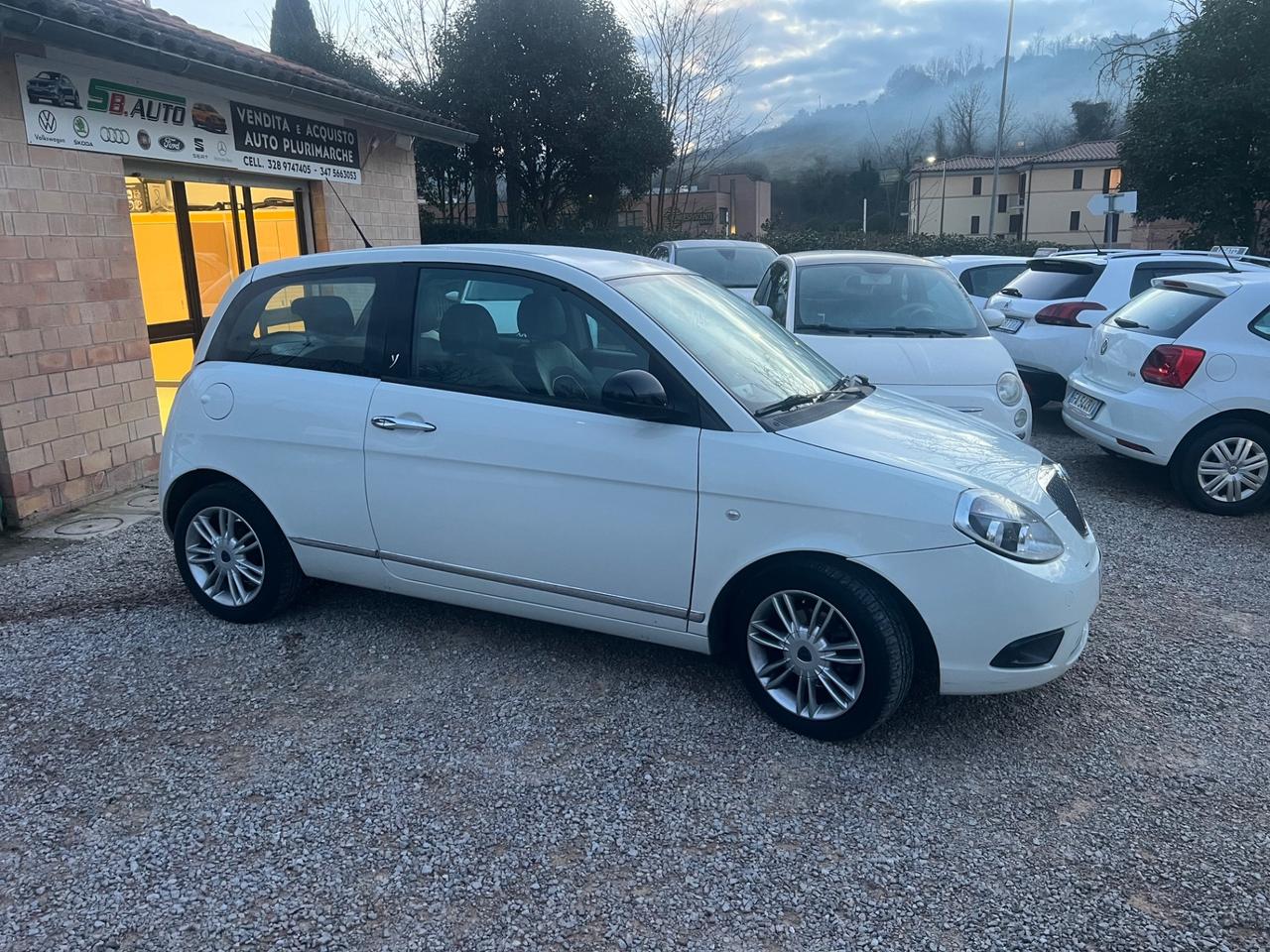 Lancia Ypsilon 1.2 69 CV Elle