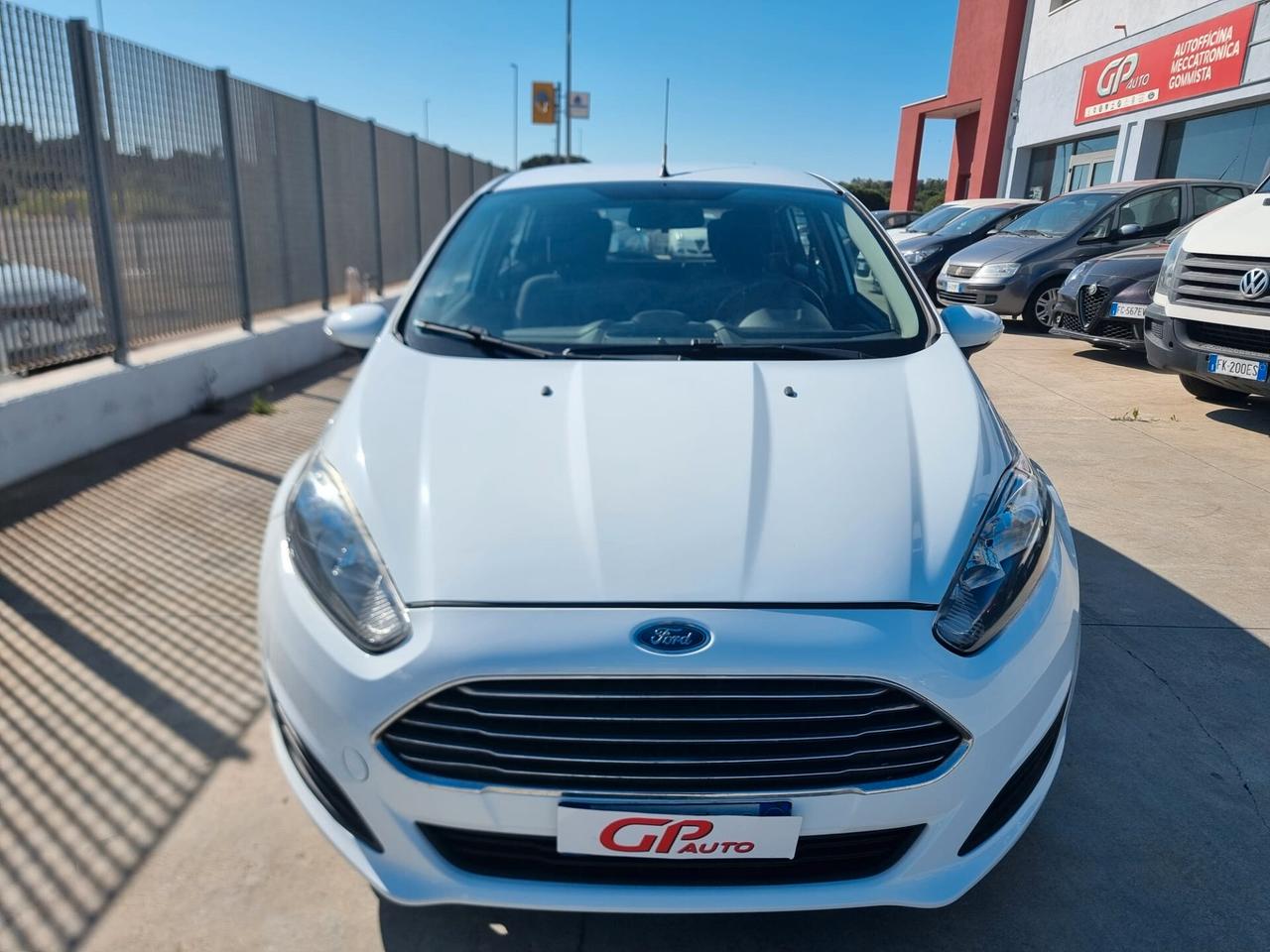 Ford Fiesta 1.5 TDCi 75CV 5 porte Titanium