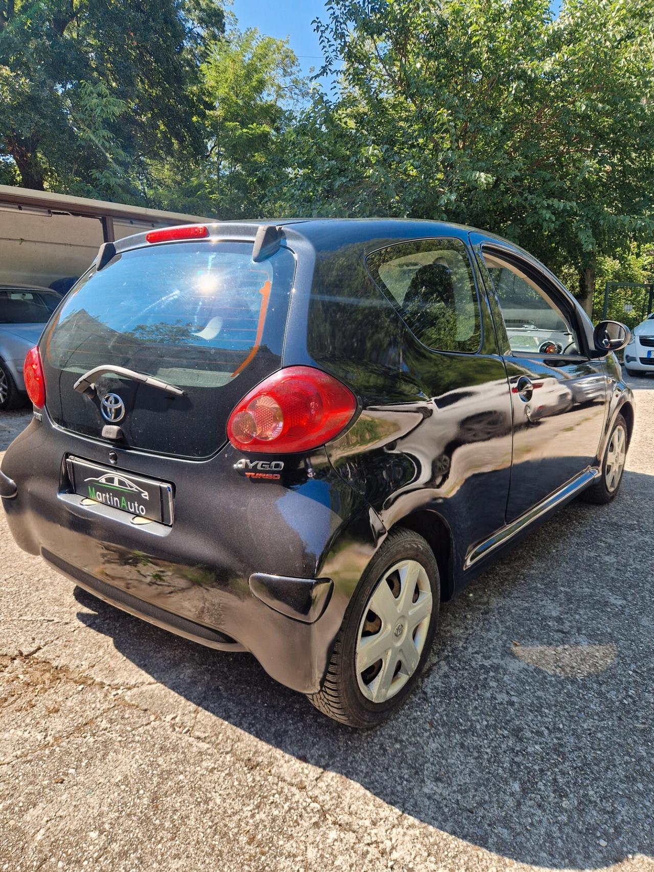 Toyota Aygo 1.0 Benz 68cv - Garanzia 12 mesi