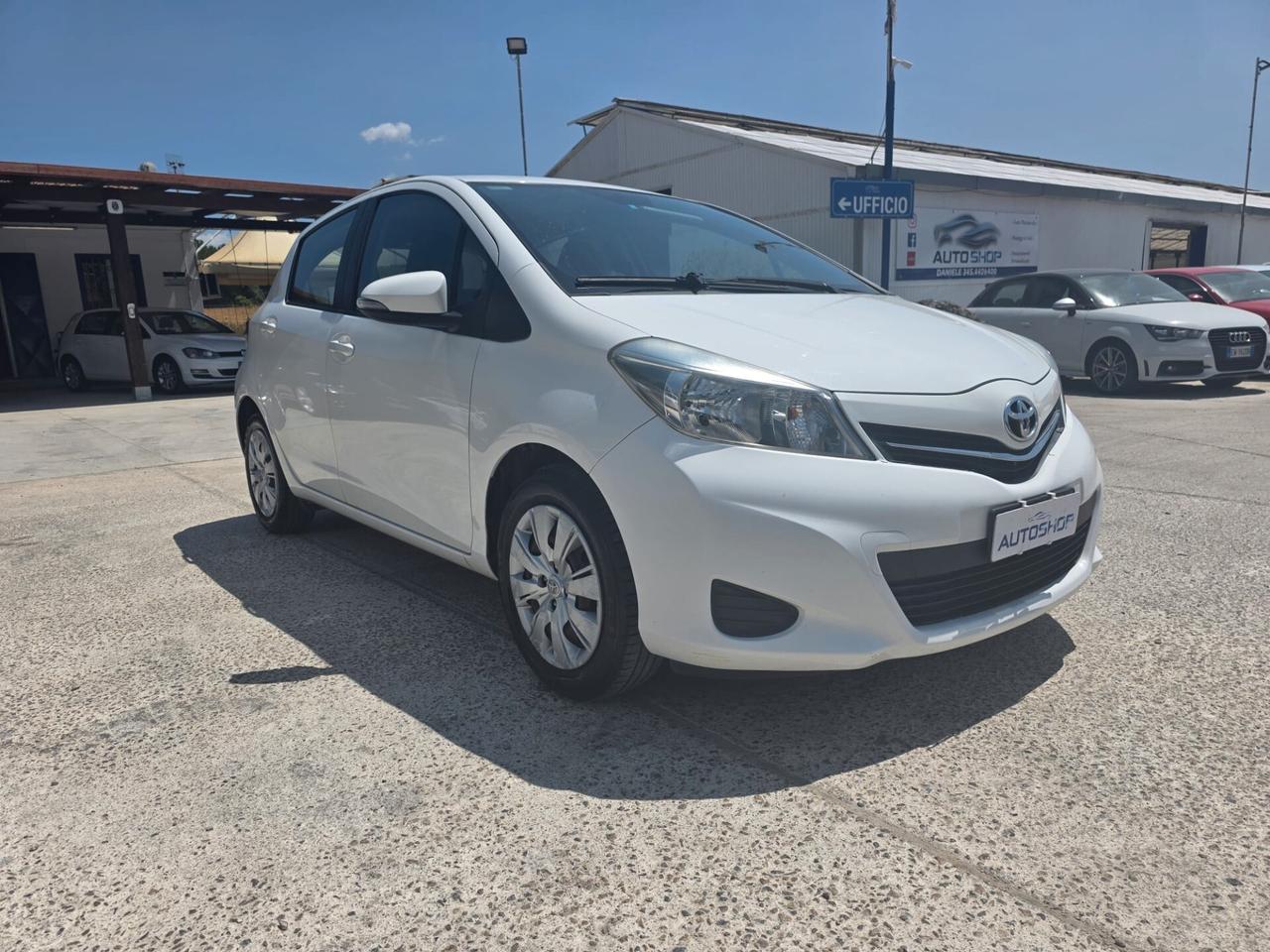 Toyota Yaris 1.0 5 porte Lounge