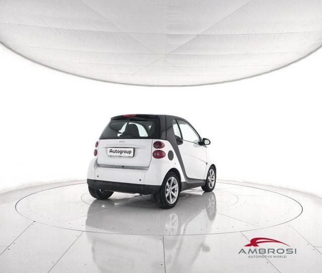 SMART ForTwo 1000 52 kW MHD coupé pulse