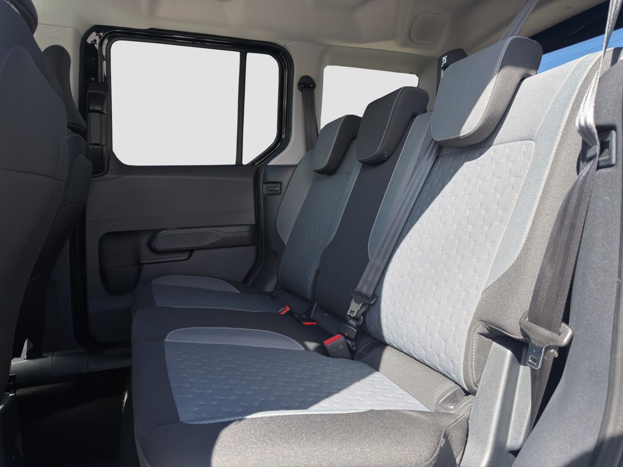 FORD Tourneo Courier 2ªs Tourneo Courier 1.0 EcoBoost Powershift Titanium
