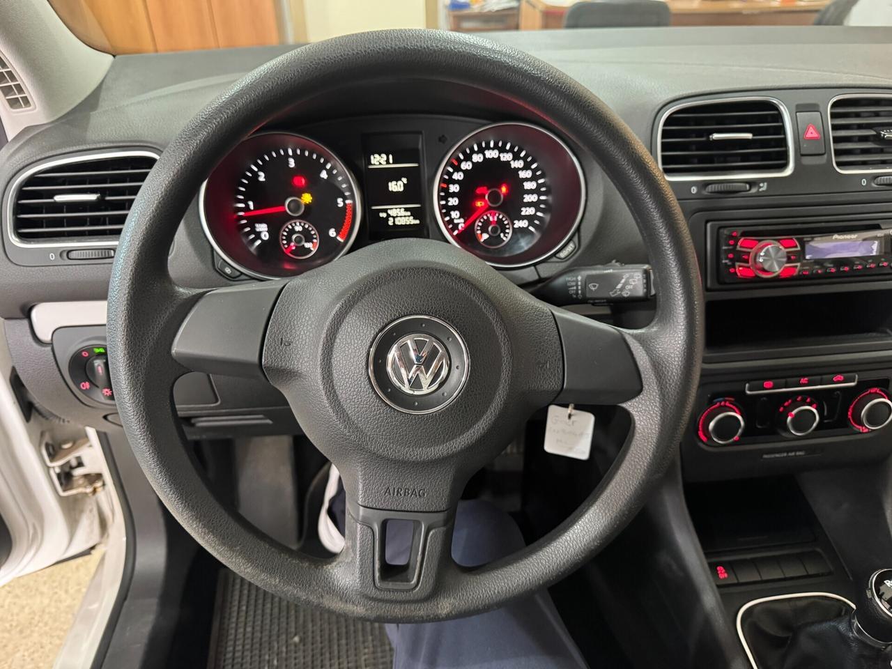 Volkswagen Golf 1.6 TDI 105 cv. 5p. Highline OK NE