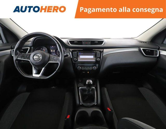 NISSAN Qashqai 1.2 DIG-T N-Connecta