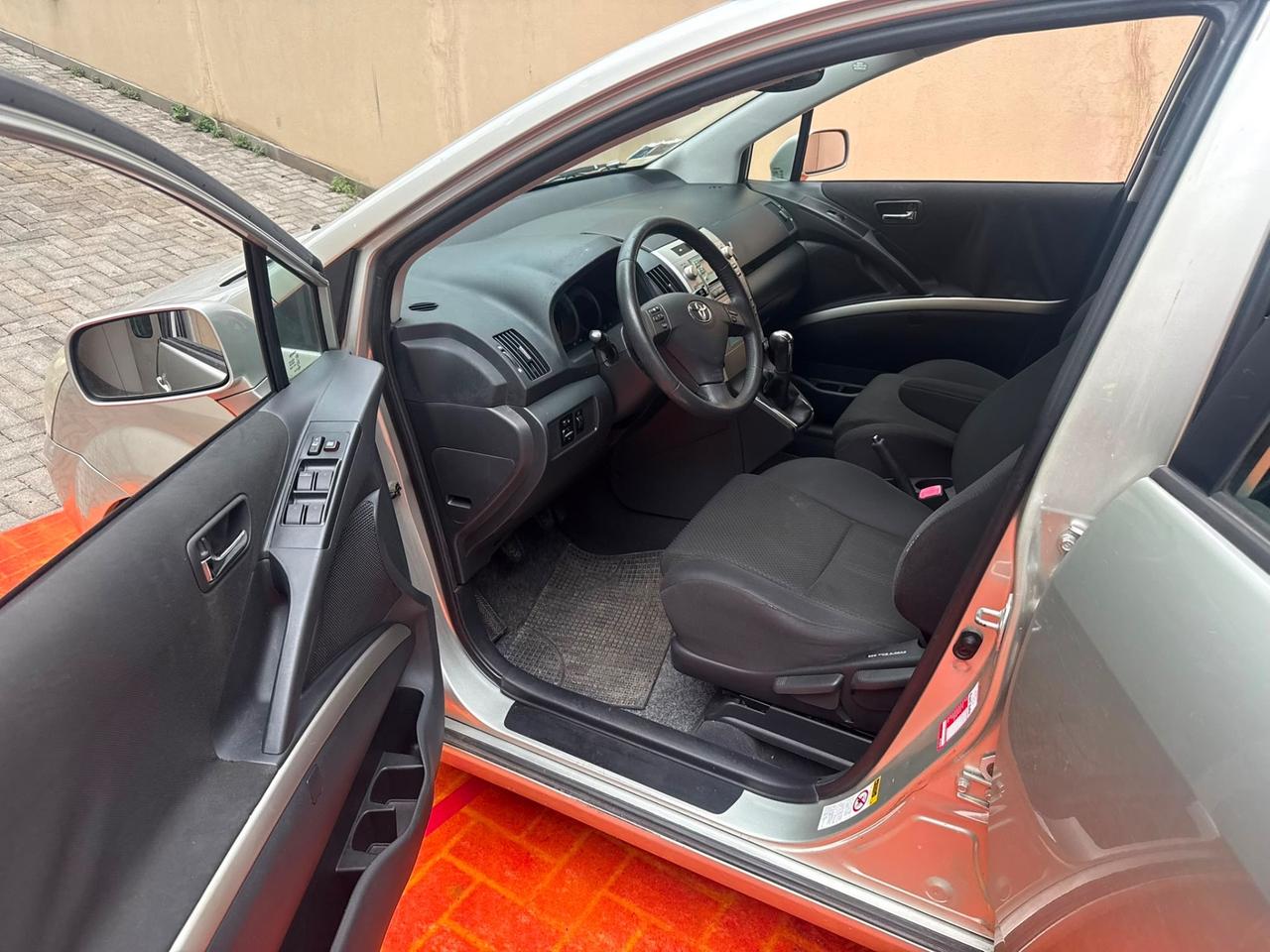 Toyota Corolla Verso 1.8 16V Sol