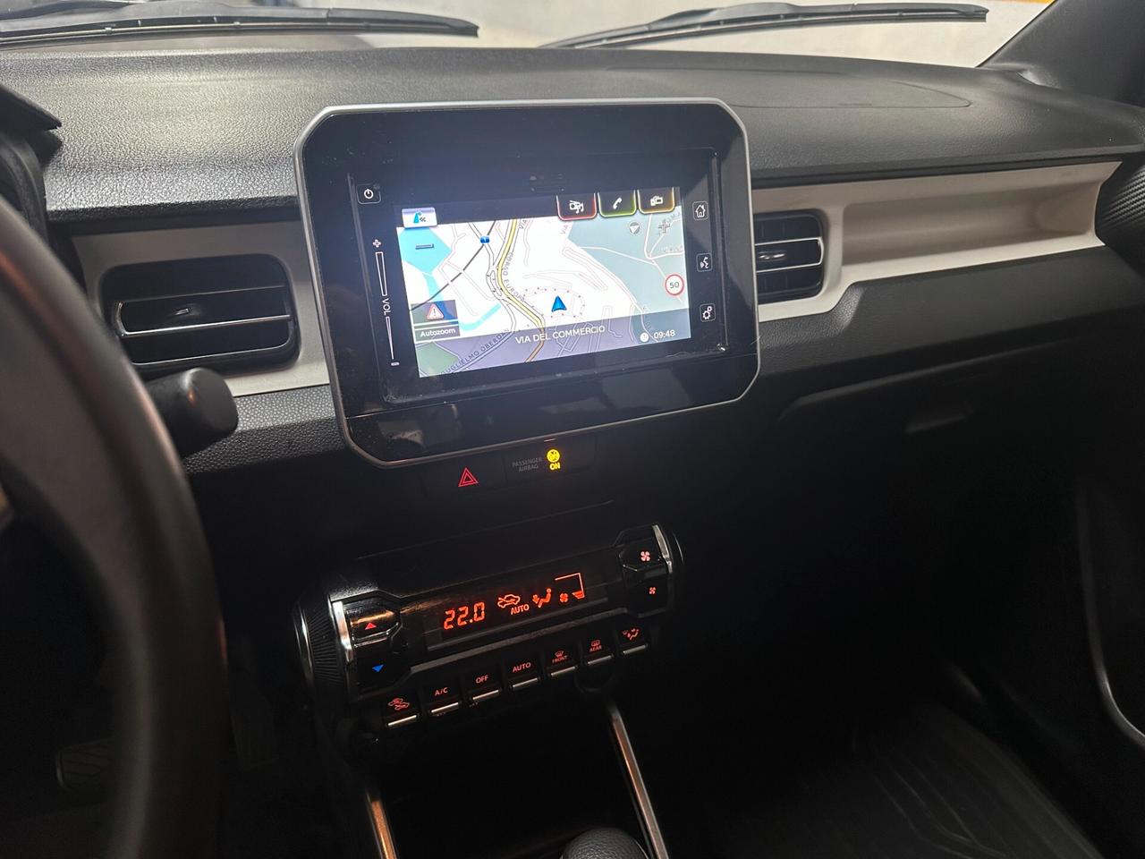 Suzuki Ignis 1.2h Top 2wd cvt