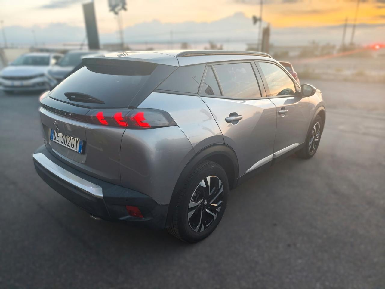 Peugeot 2008 1.5 110CV - PARI AL NUOVO