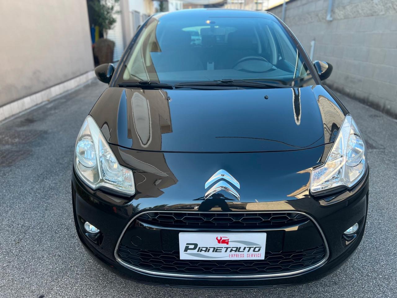 Citroen C3 1.4 75cv Exclusive OK NEOPAT. PDC/CLIMA PERFETTA!