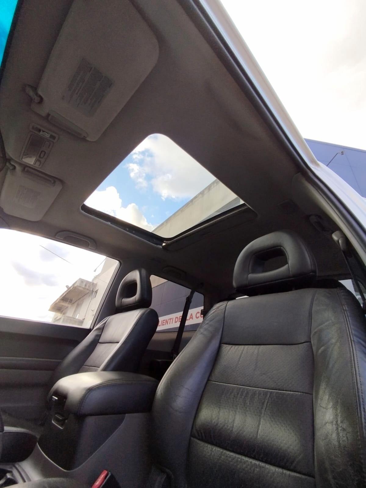Mitsubishi Pajero 3.2 16V DI-D 3p. GLS2 Autocarro