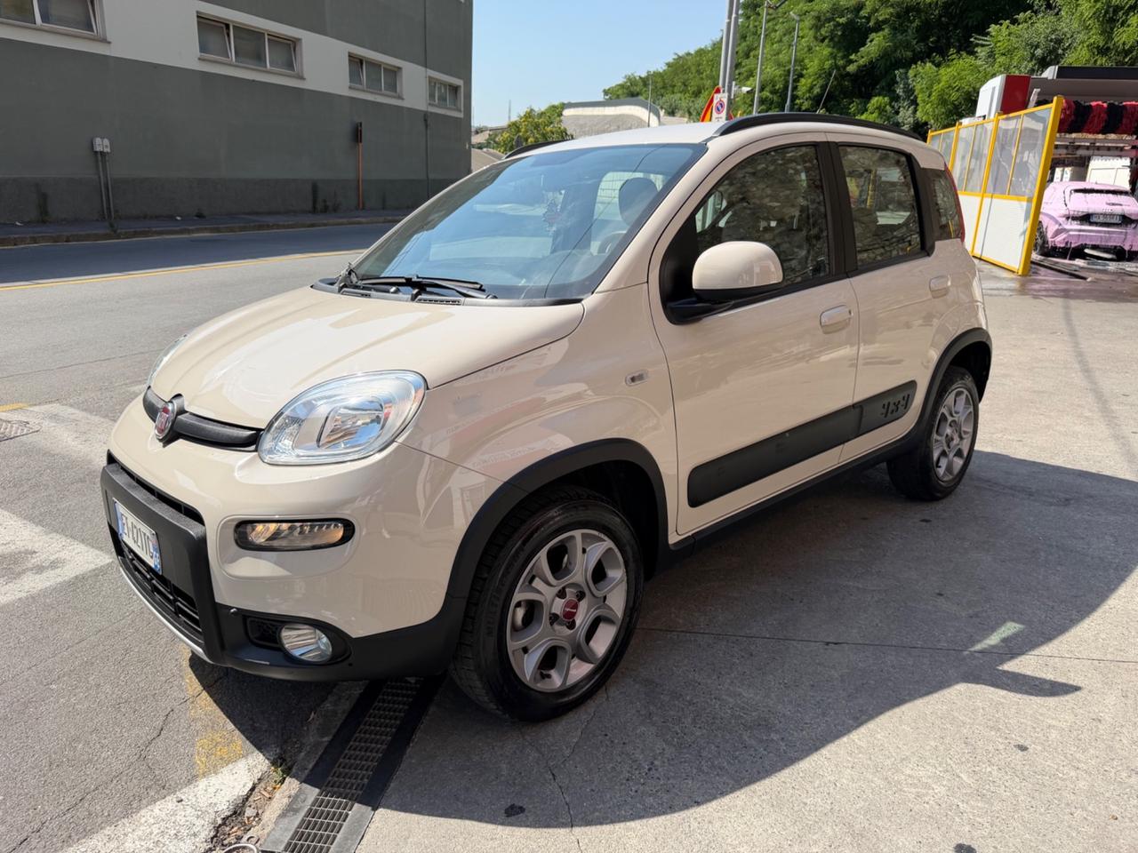 Fiat Panda 1.3 MJT 4X4 NEOPATENTATI KM 60 MILA !!!