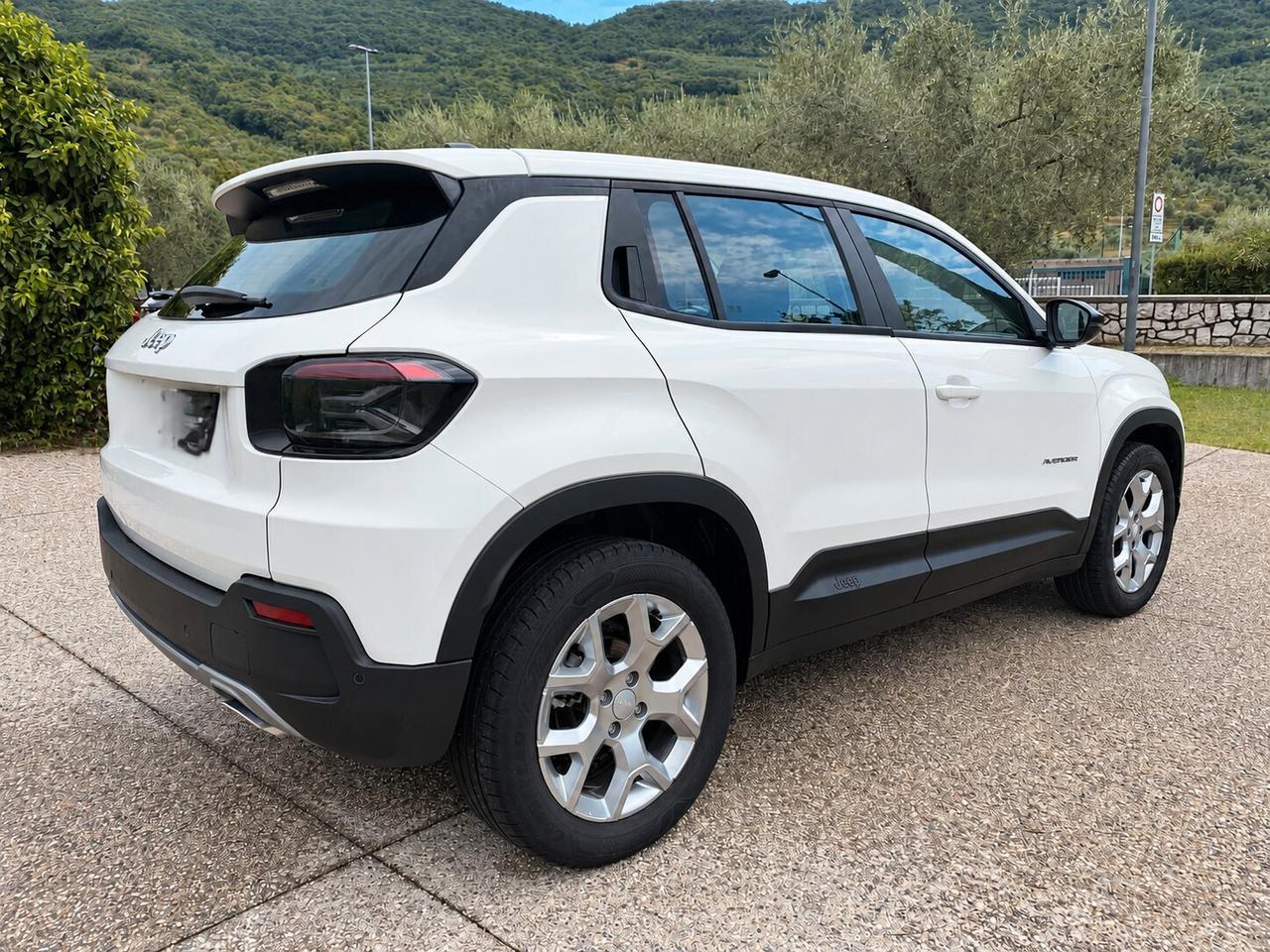 Jeep Avenger 1.2 Turbo 100cv Altitude