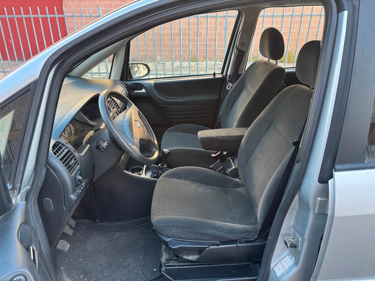 Opel Zafira 1.8 16V cat Fashion Line