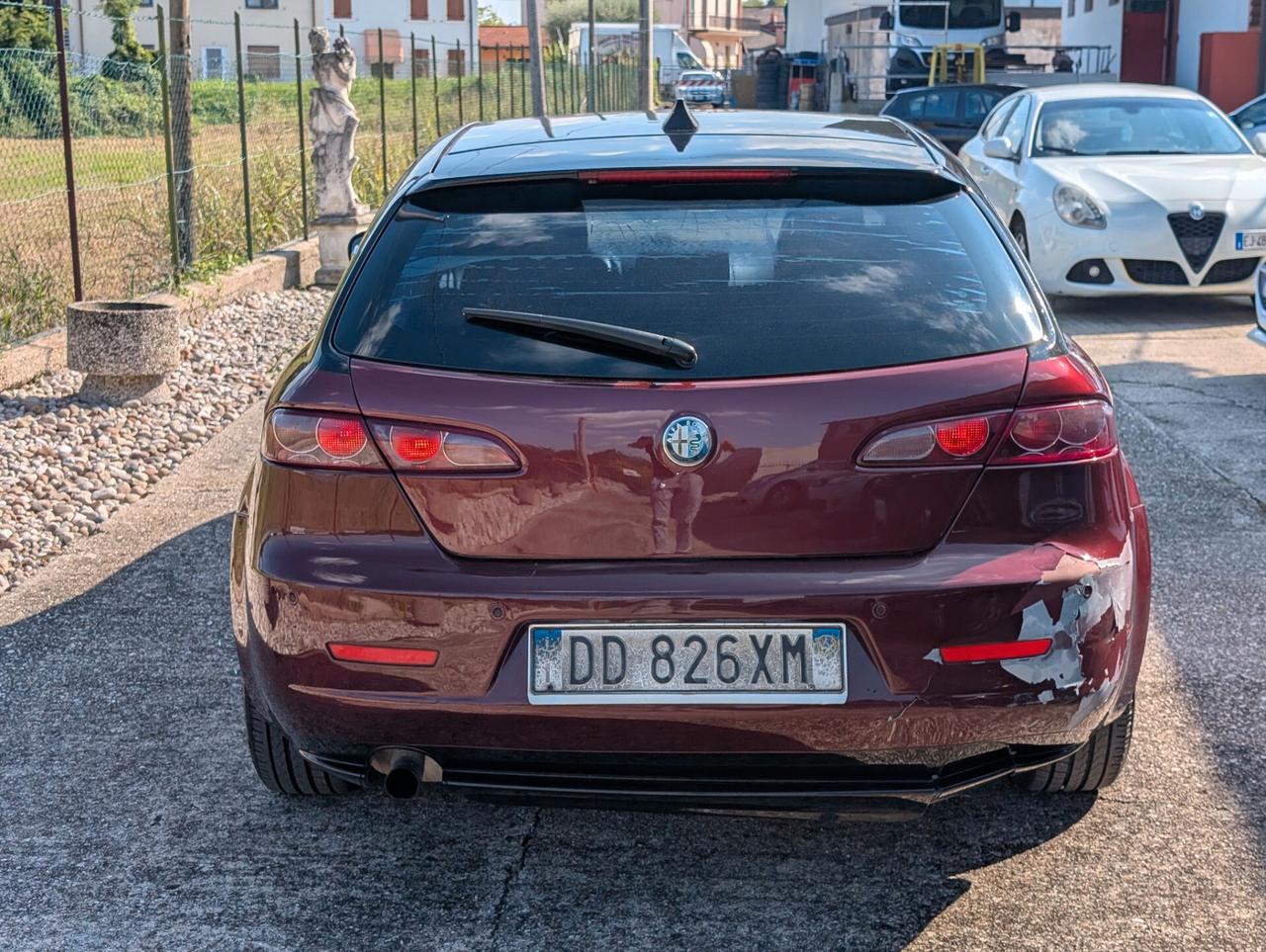Alfa Romeo 159 1.9 JTDm Sportwagon Progression