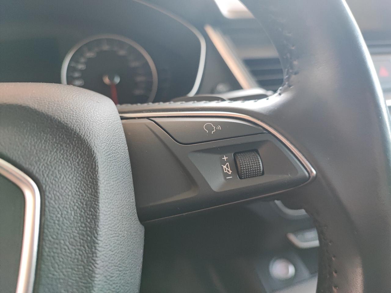 Audi Q5 2.0 TDI 190 CV quattro S tronic Business Sport