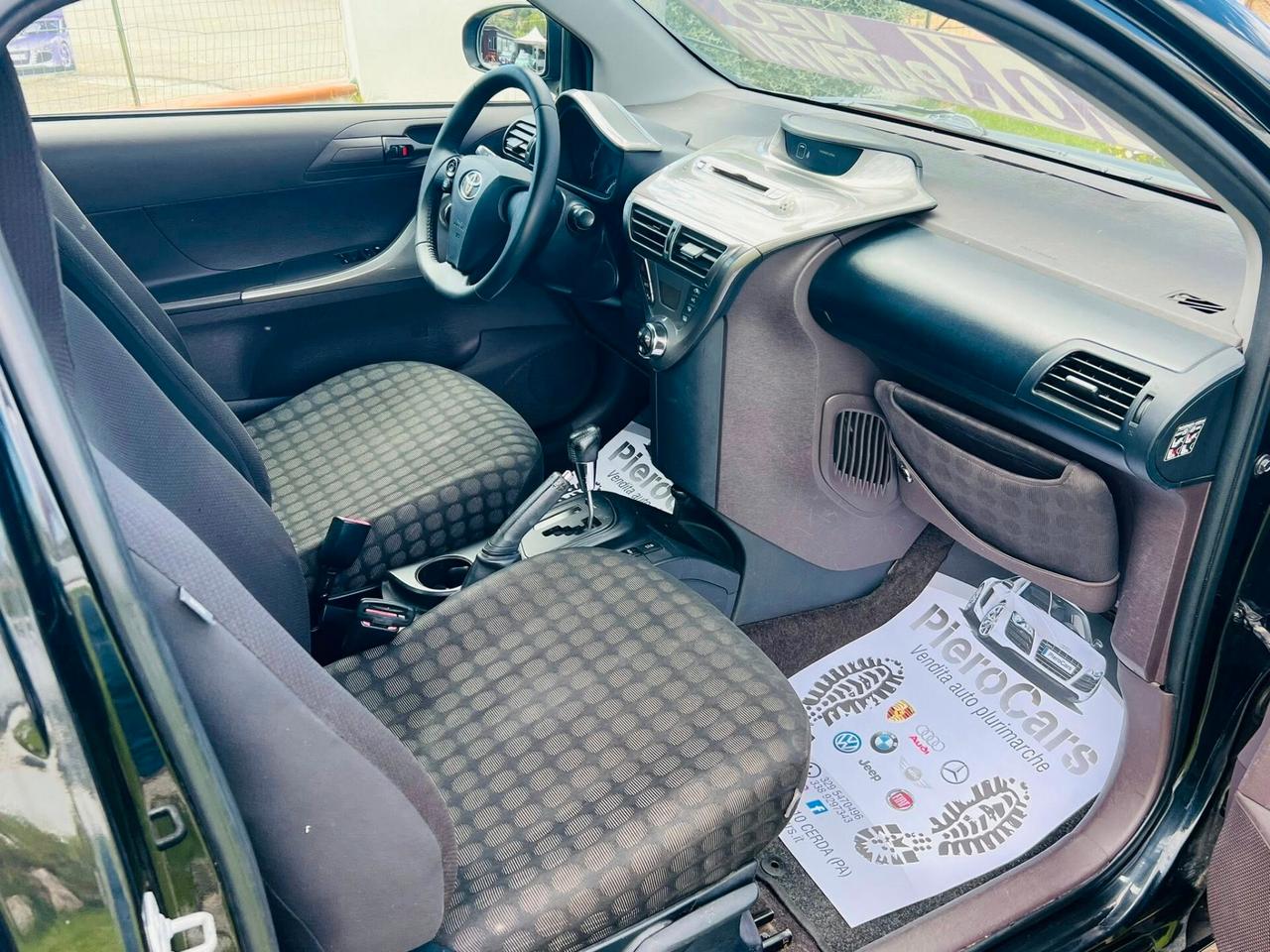 TOYOTA iQ 1.0 BENZINA AUTOMATICA