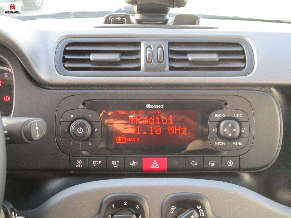 FIAT Panda 1.0 FireFly S&S Hybrid City Life-KM60000