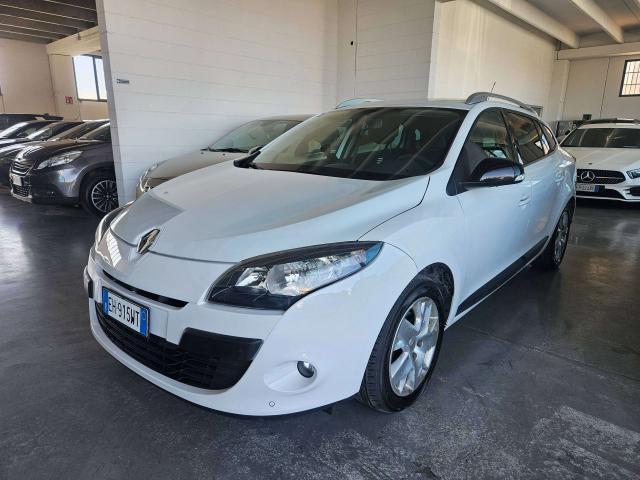 Renault Megane SporTour 1.6 16v Attractive NEOPATENTATI