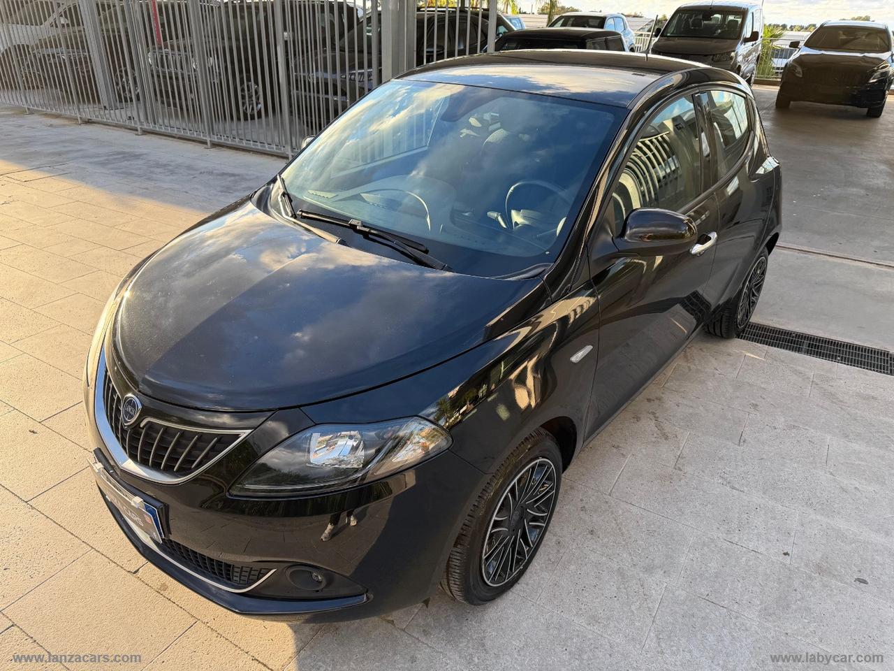 LANCIA Ypsilon 1.0 FireFly 5p.S&S Hybryd Gold