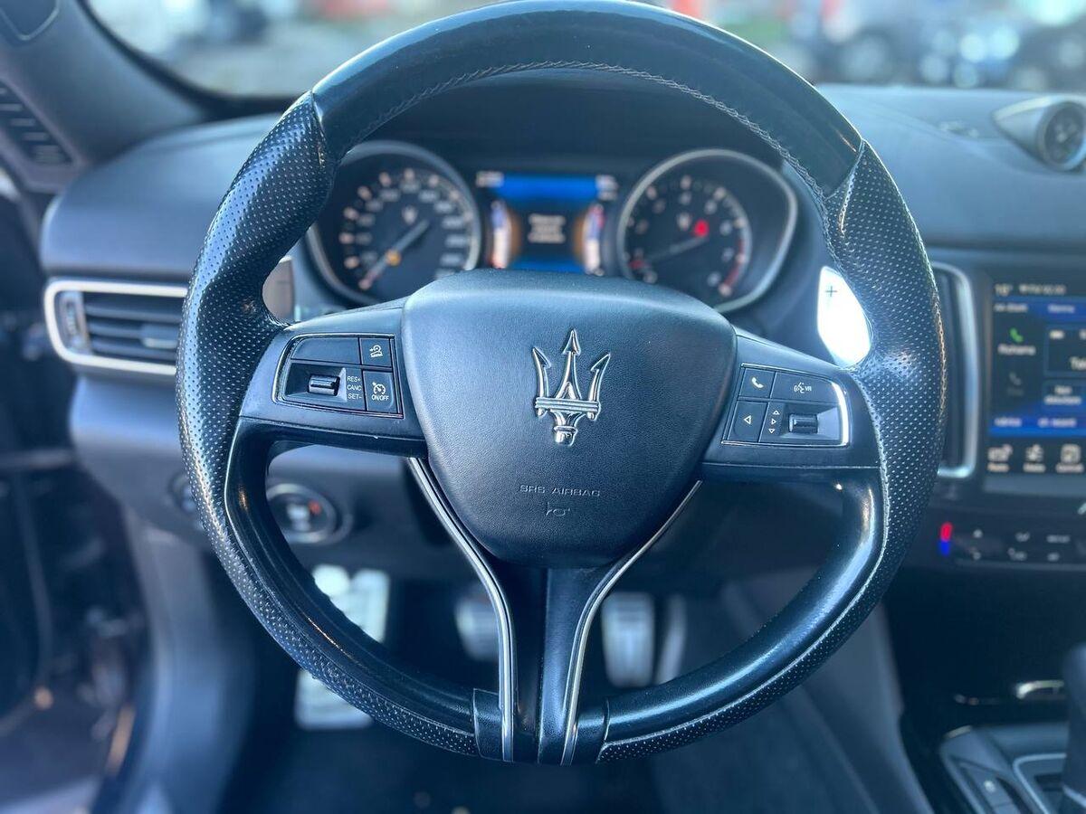 Maserati Levante 3.0 V6 430cv auto