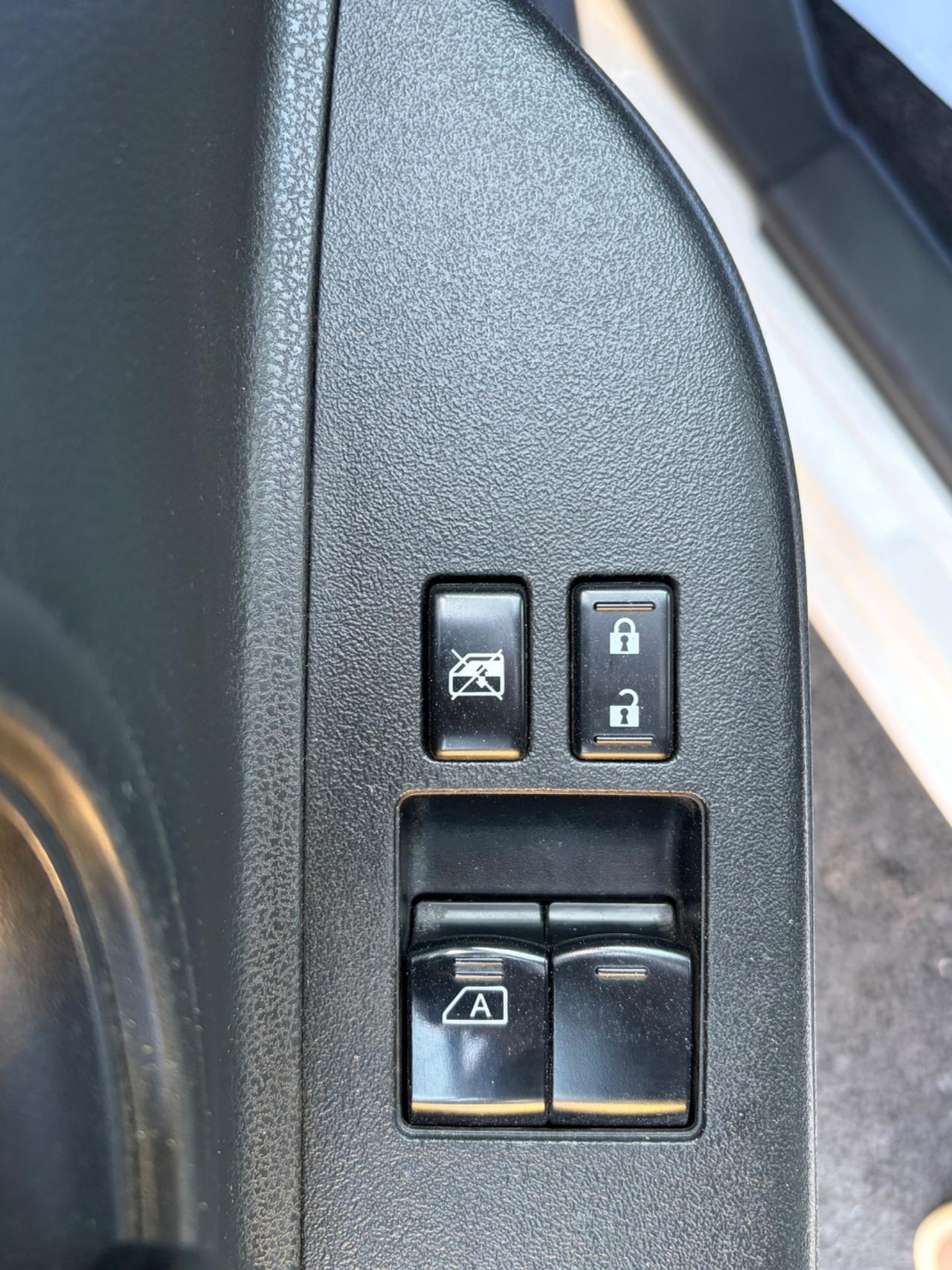 Nissan Micra 1.2 12V 5 porte