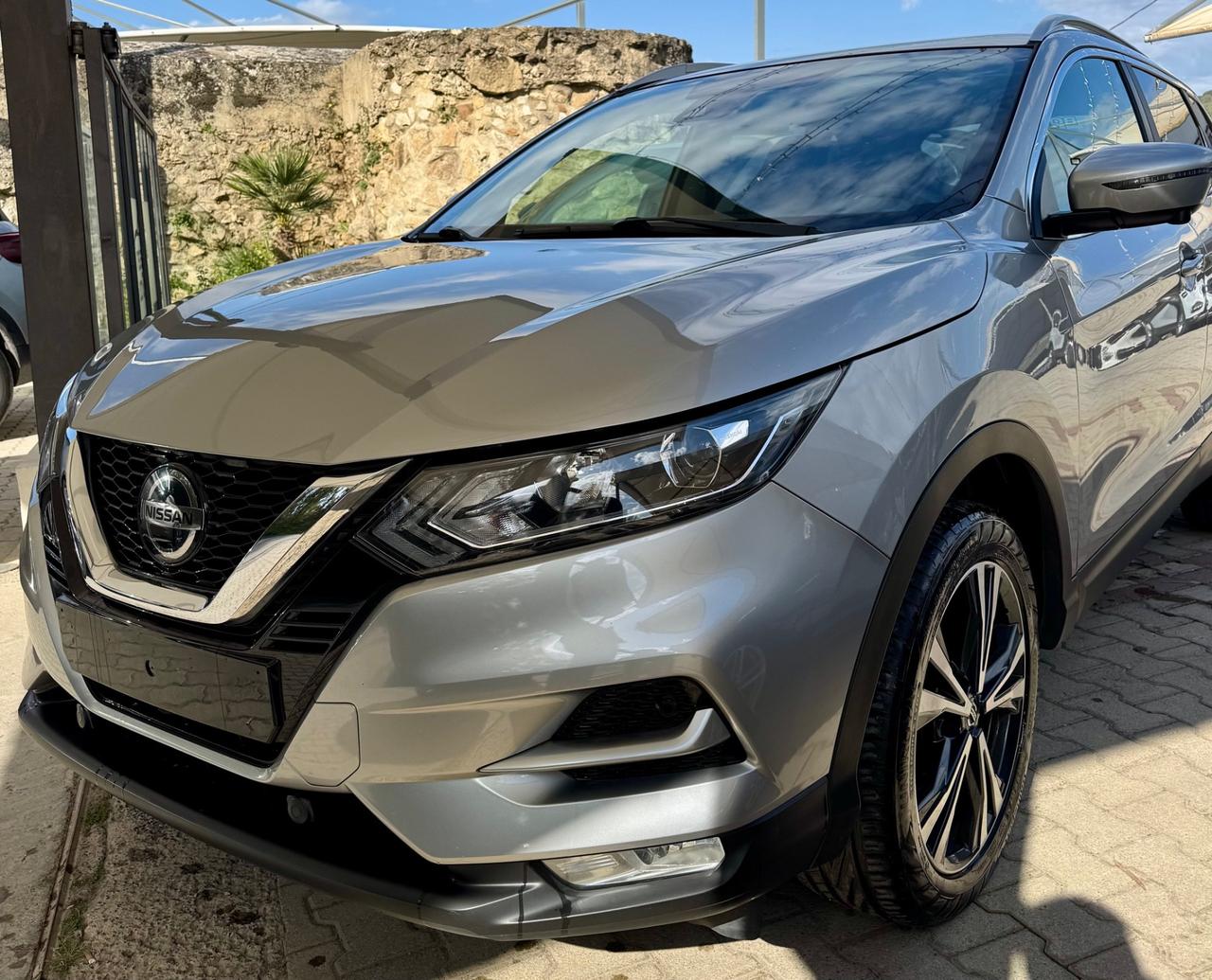 Nissan Qashqai 1.5 dCi N-Connecta