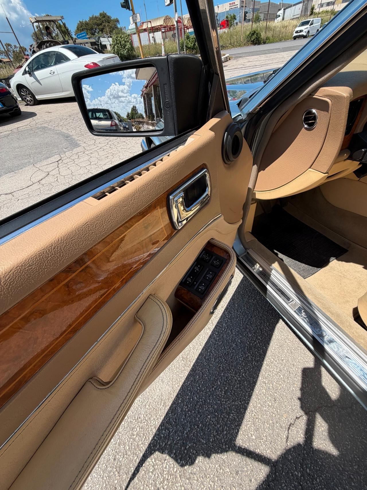 Jaguar XJ Daimler XJR 4.0