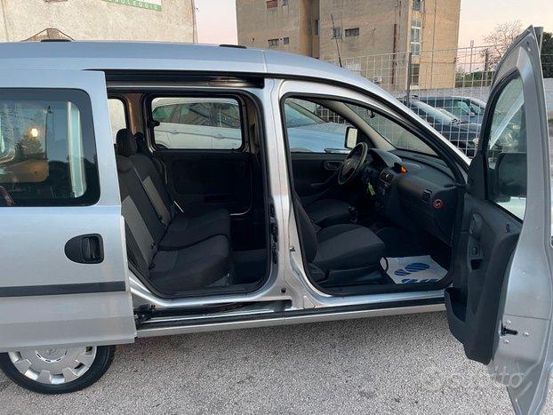 Opel Combo autovettura 5 posti 1.3 multijet