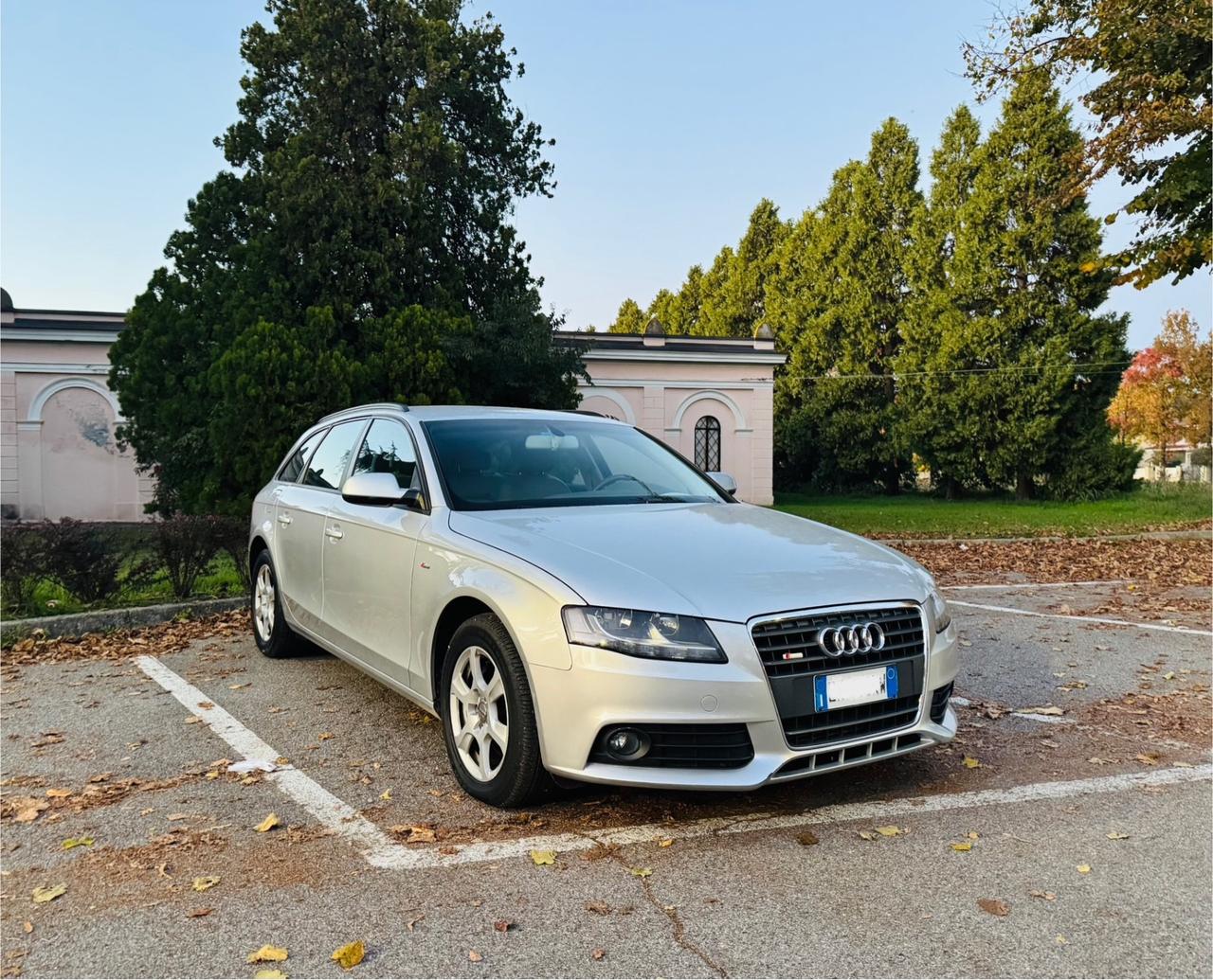Audi A4 Avant 2.0 TDI S-Line