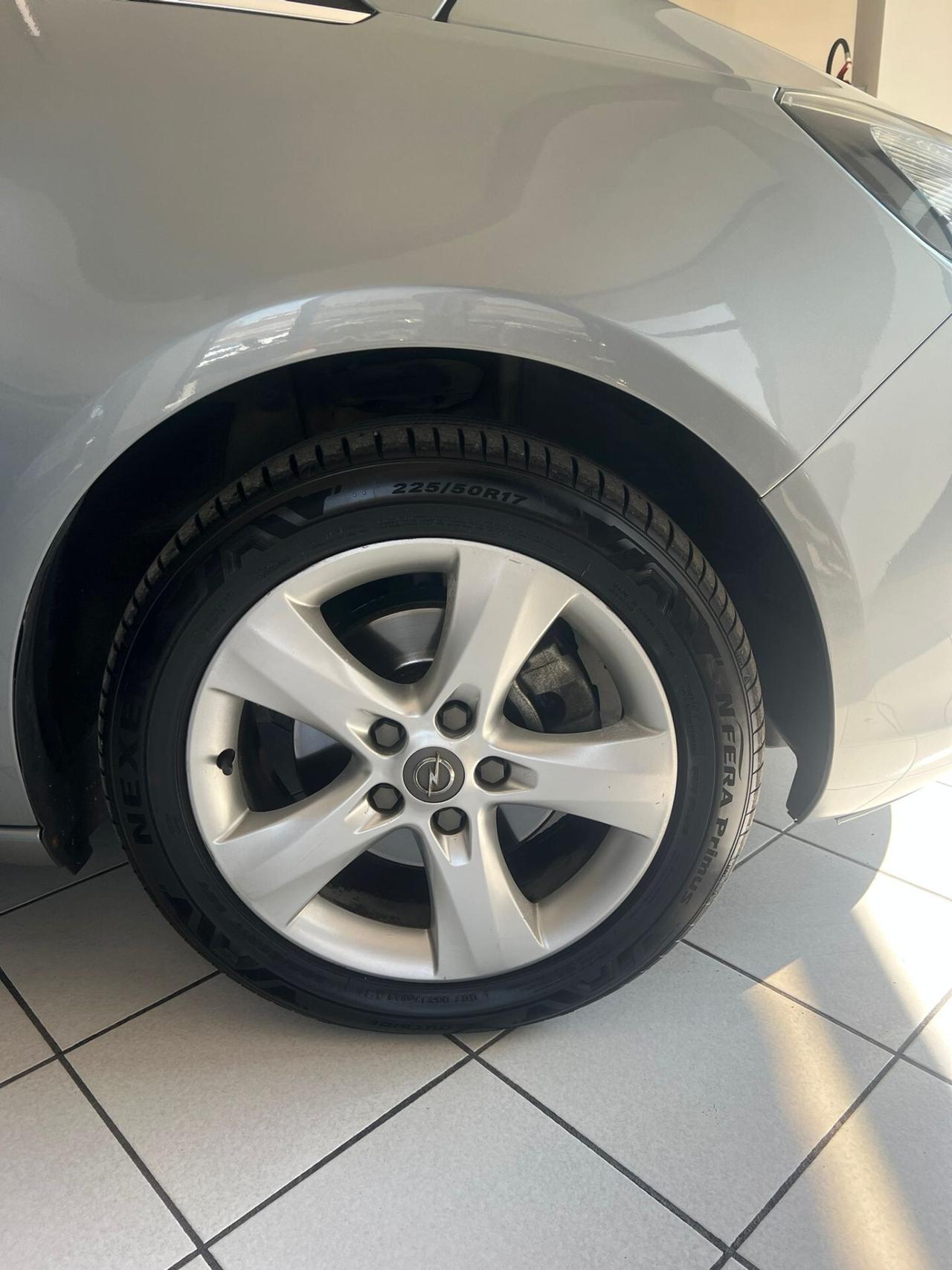 Opel Zafira Tourer 2.0 CDTi 130CV Elective 7 POSTI