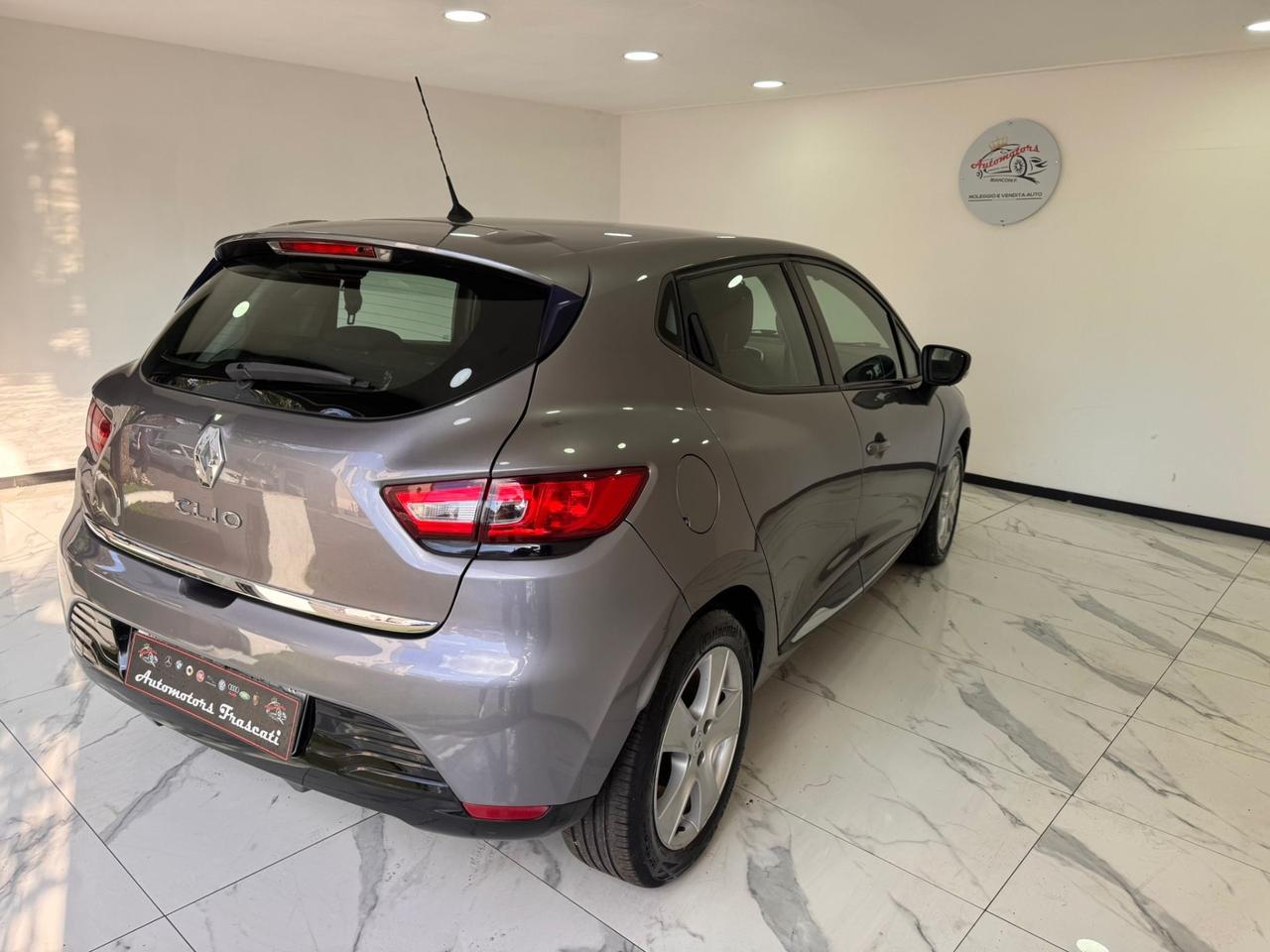 Renault Clio 1.2 75CV 5 porte GARANTITA 2017