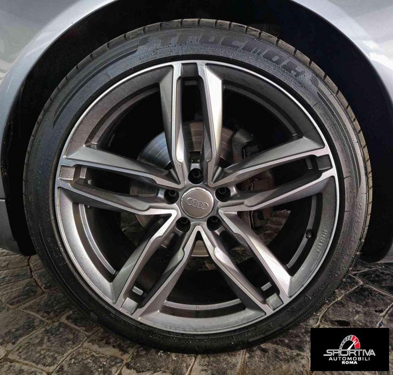 Audi A8 CERCHI DA 20 TETTO NAVI PELLE FULL!