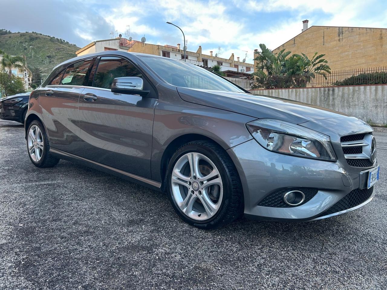 Mercedes-benz A 180 CDI Premium km verificati