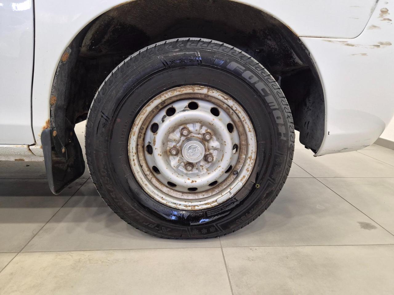 Hyundai H-1 2.5 td Combi 5 POSTI - PER COMMERCIANTI