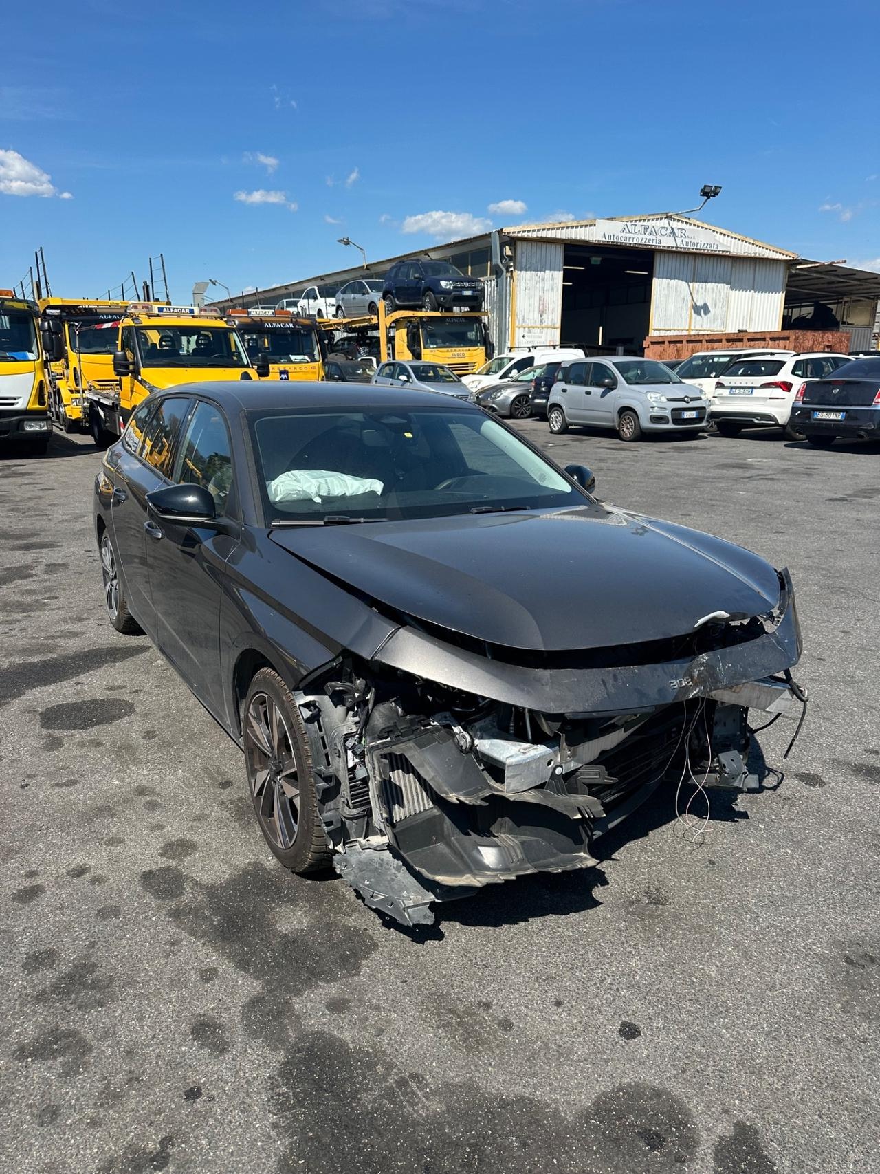 Peugeot 308 BlueHDi 130 S&S EAT8 SW Allure