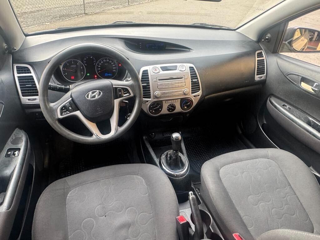 Hyundai i20 1.4 CRDi 5p. Sound Edition 2012 diesel NEOPATENTATI