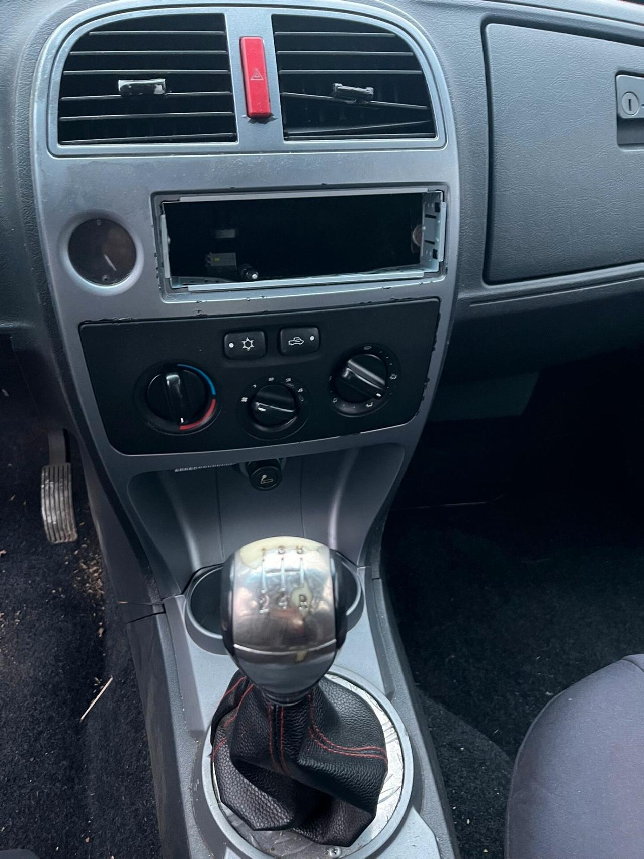 Tata Xenon 2.2 Dicor 4x2 PC-DC Cassonato