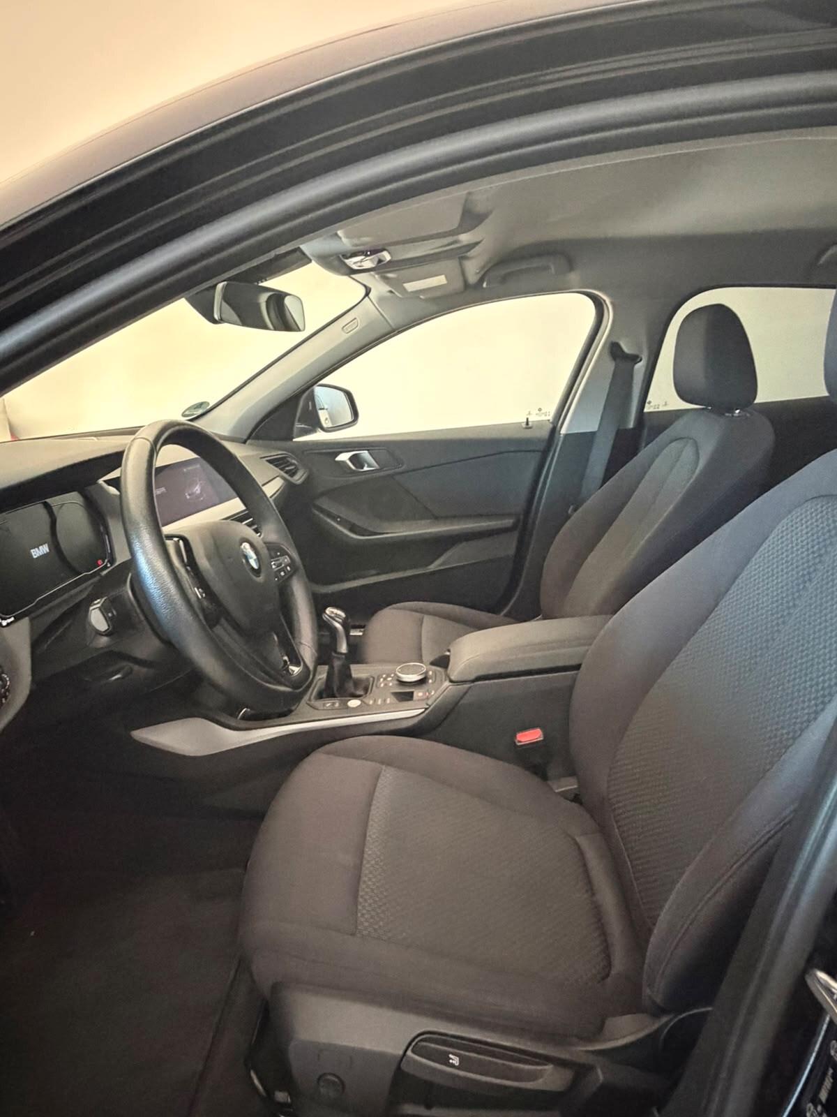 Bmw 118 118d 5p. Sport