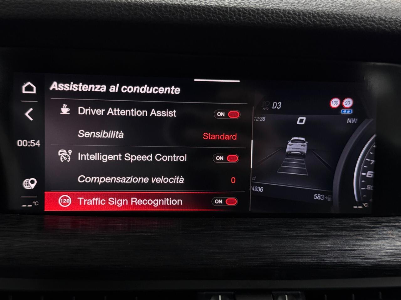 Alfa Romeo Stelvio 2.2 TD 190 CV BUSINESS AT8 Q4 MODELLO NUOVO TAGLIANDATA