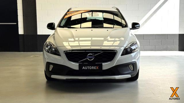 VOLVO V40 Cross Country D2 Business