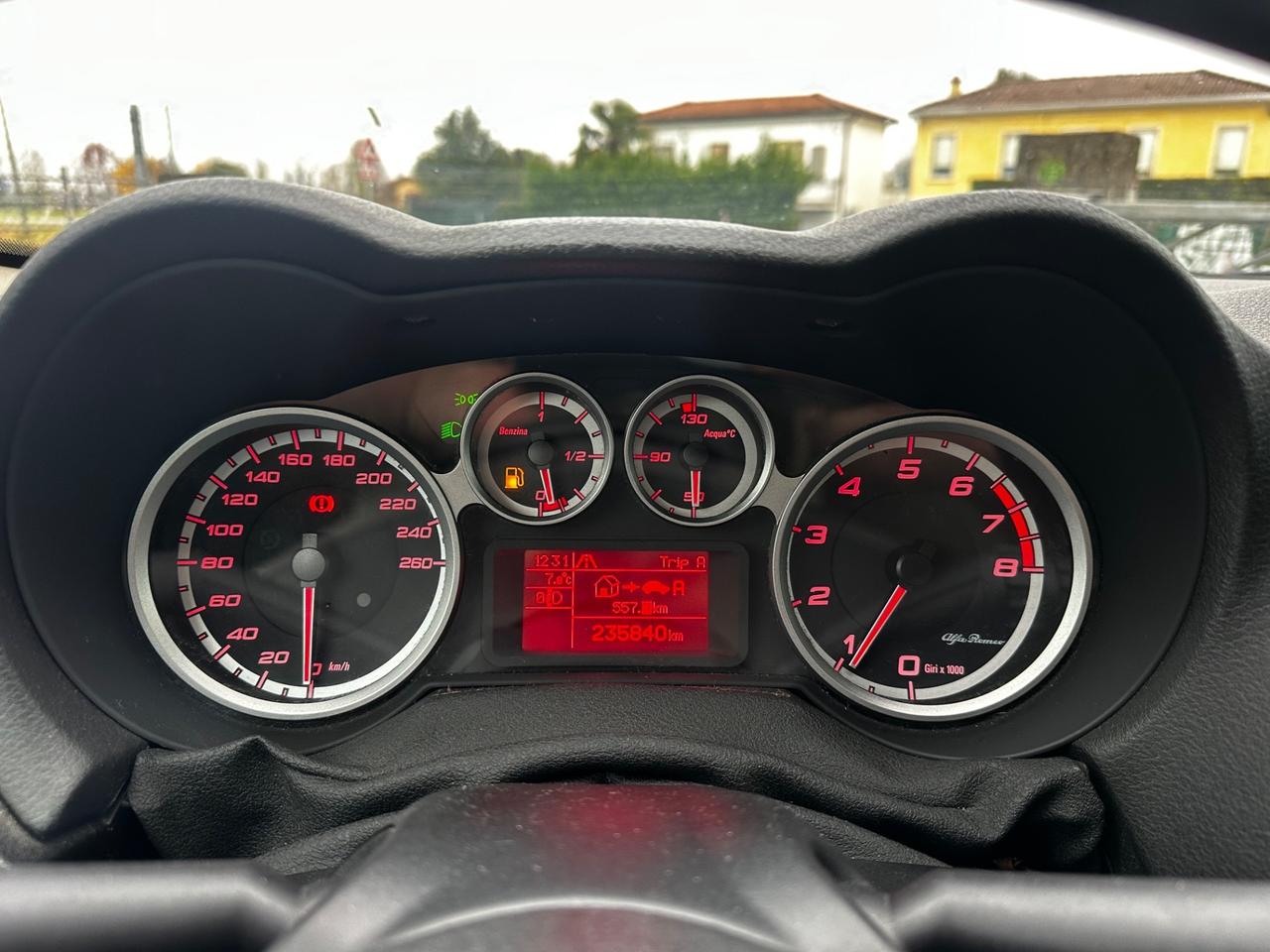 Alfa Romeo MiTo 1.4 105 CV M.air S&S Distinctive Sport Pack