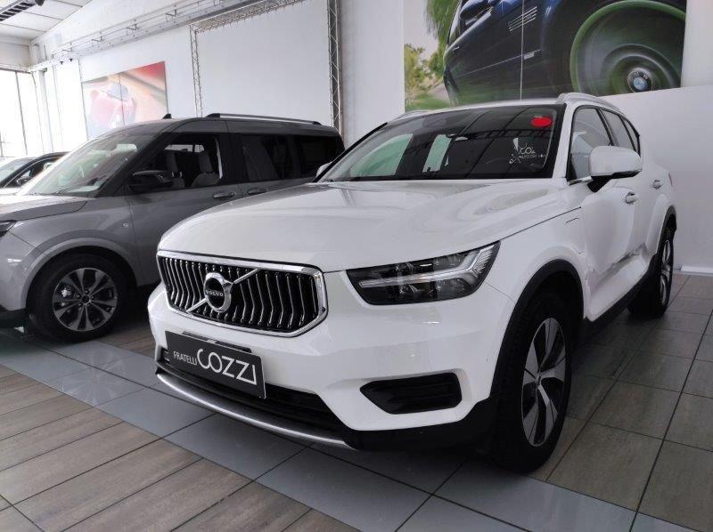 Volvo XC40 (2017-->) T4 Recharge Plug-in Hybrid Inscription Expression