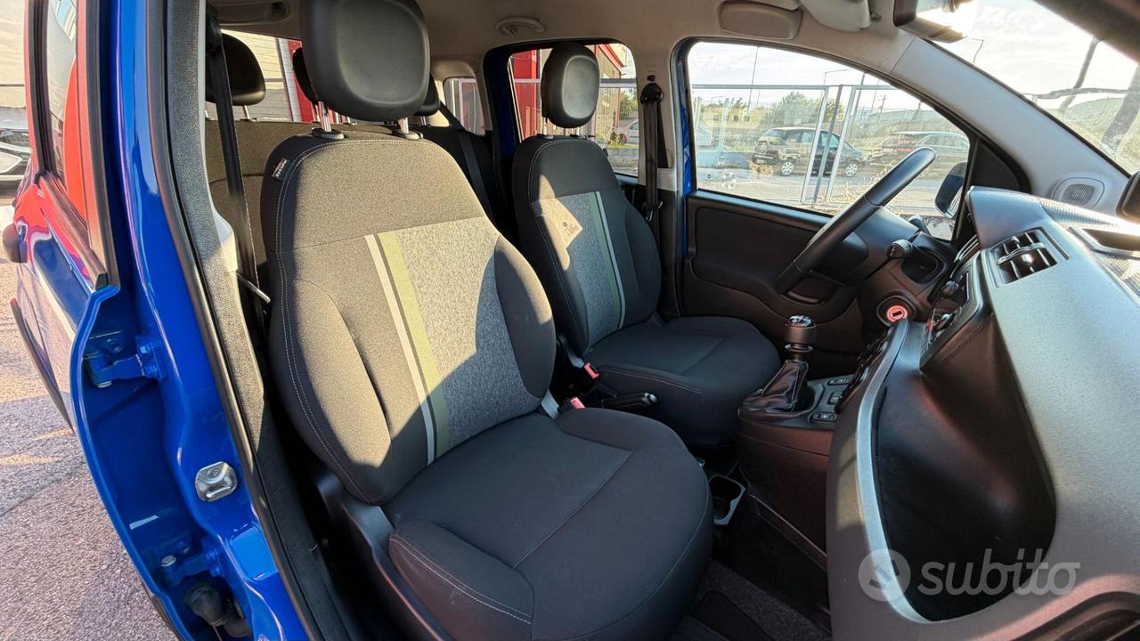 Fiat Panda 1.0 hybrid City Cross s