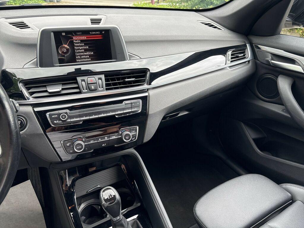 BMW X1 18 d Advantage xDrive