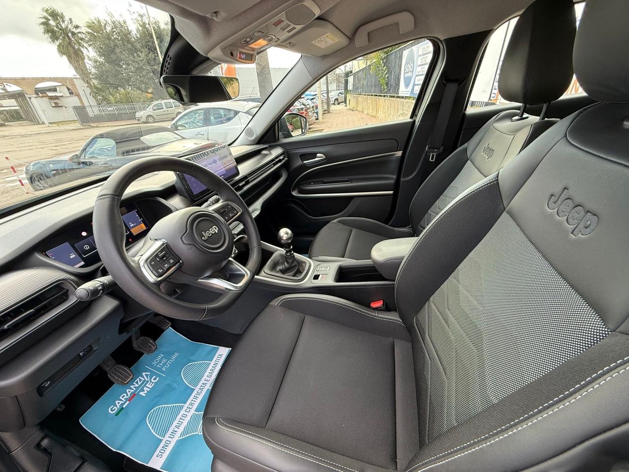 Jeep AVENGER TURBO KM. 30.000 09/2023